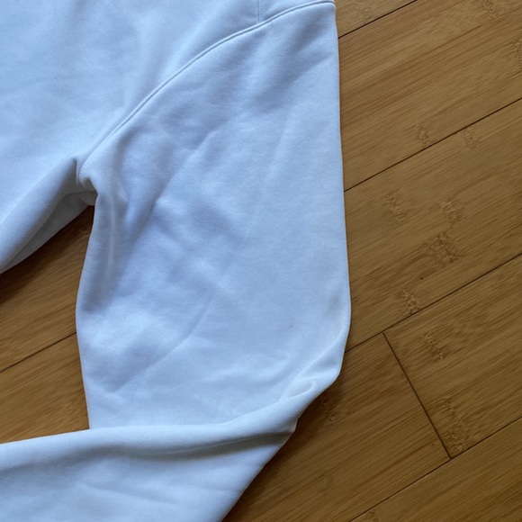 Under Armour - Womens - Small - White and silver accent sweatshirt - Picture 6 of 8